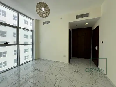 تصميم واسع | 3 غرف نوم | مسبح وموقف سيارات مجاني | موقع مميز