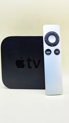 Apple TV box 3rd generation with remote