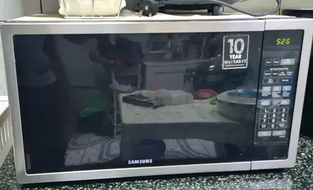 Samsung countertop microwave - good working condition