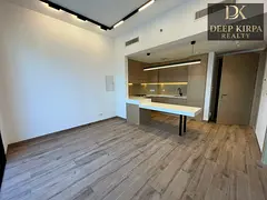 Modern 1 BR | Fitted Kitchen | Pool View | By Ellington