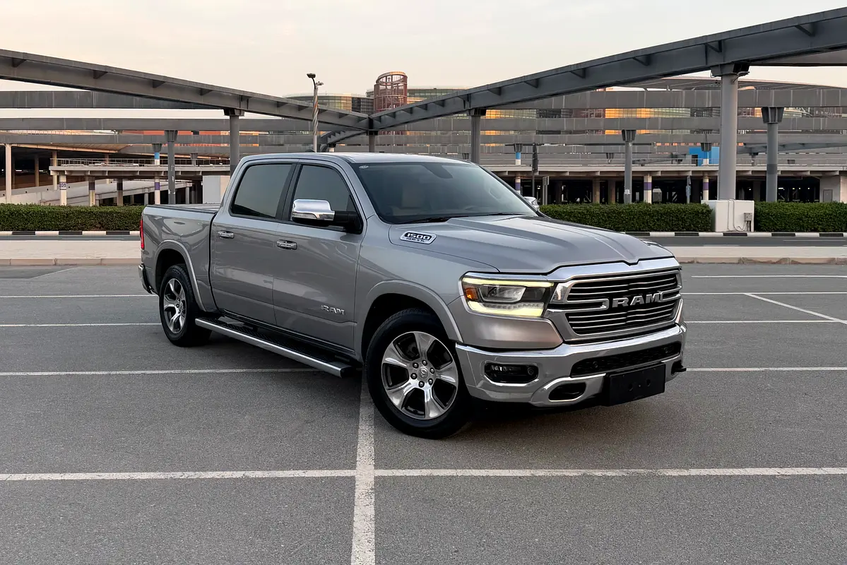 Dodge Ram 1500 2019 — photo 1 of 18