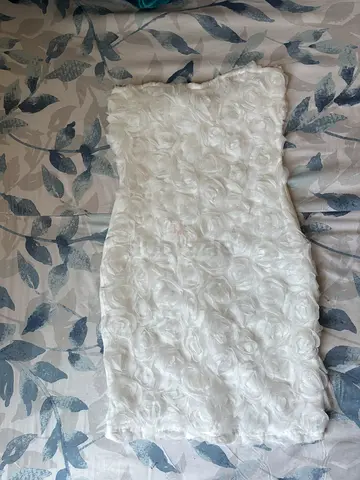 White Floral Textured Tube Top