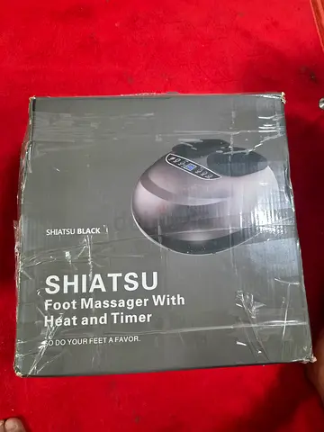 Shiatsu Foot Massager with Heat and Timer (Boxed) - Good Condition