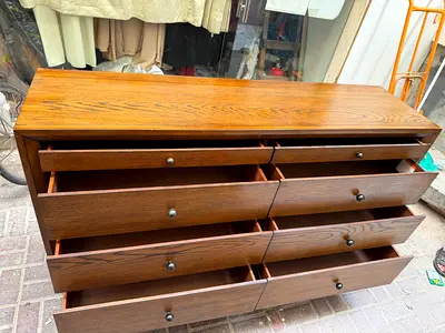 Classic Dark Wood Chest of 8 Drawers