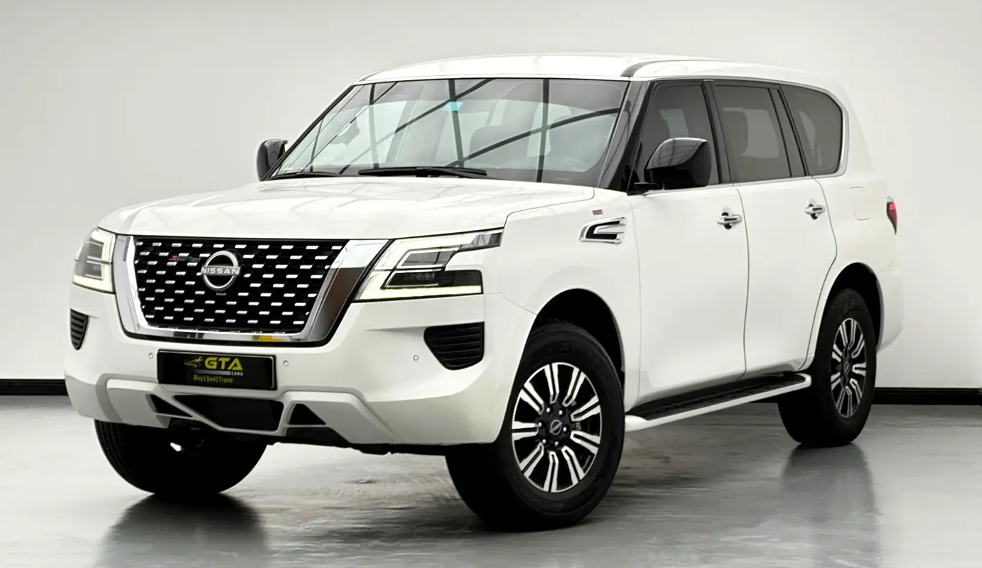 Nissan Patrol 2024 — photo 1 of 17