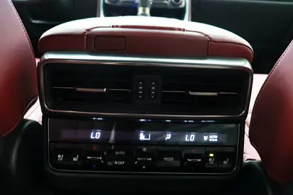 2024 Lexus LX-SERIES — фото 16