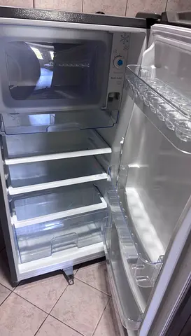 Hoover HSD150-S 150L Refrigerator with Freezer | Excellent Condition