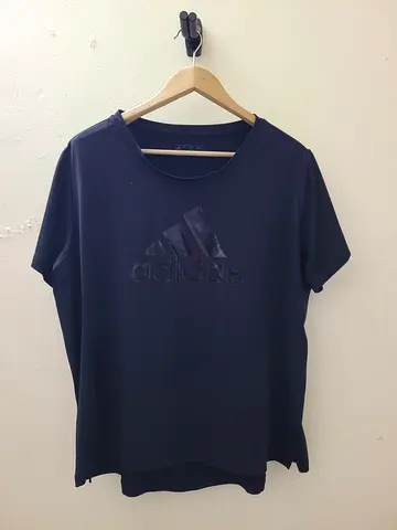 adidas AEROREADY Shirt - Medium To Large Size (USED)
