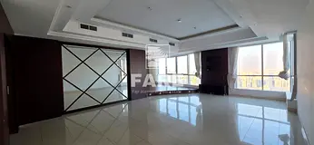 3 BHK - Full Lake View - AC Free - Parking Free