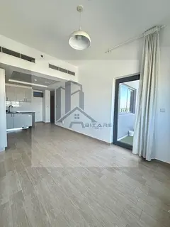 Pool-Facing 2BR | The Nook 1 | Park &amp; City Views