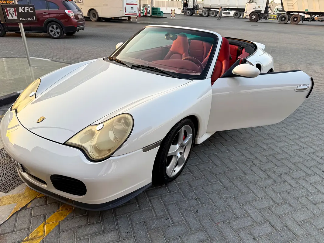 Porsche 911 2003 — photo 1 of 7