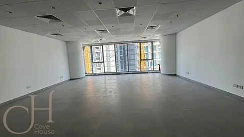Vacant and ready to move fitted office-1 parking