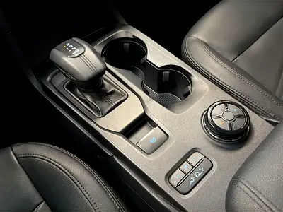 صورة 15 لـ 2024 FORD EVEREST