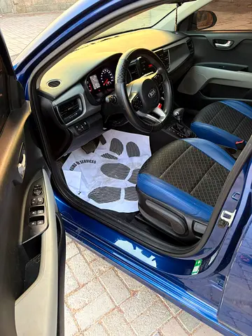 2018 KIA RIO 缩略图 8