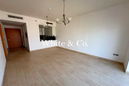 VACANT NOW- SPACIOUS | HIGH FLOOR | 4CHQS