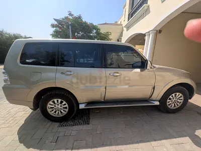 Mitsubishi Pajero GLS 2014 GCC Specs - Well Maintained SUV