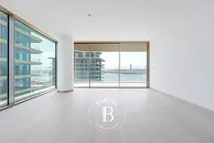 Palm View | Mid Floor | Brandnew