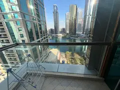One Bedroom Apartment with Beautiful Lake View (Near Metro)