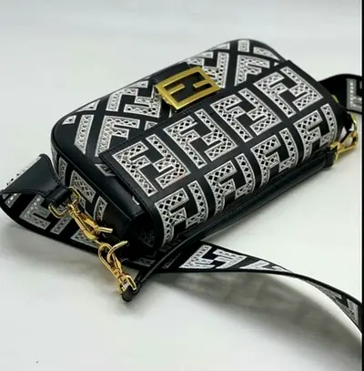 FENDI Baguette Embroidery bag.