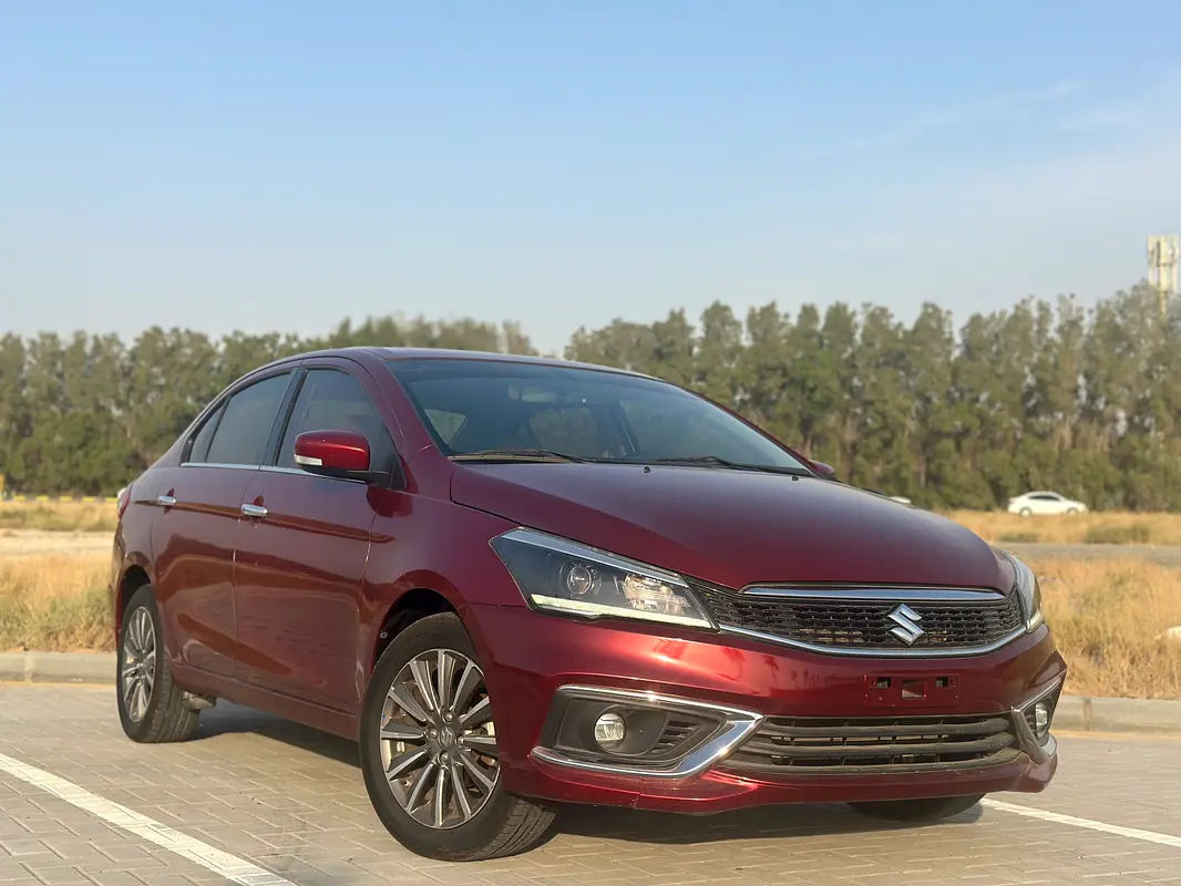 Suzuki Ciaz 2023 — photo 1 of 15