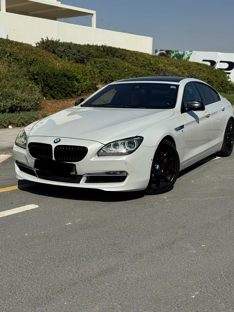 BMW 6-Series 2013 — photo 1 of 7