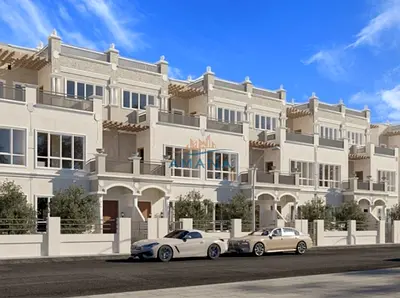 Ready in 3 Months / Elevator / Luxury House