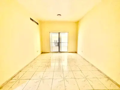 Hot office 🔥 1bhk apartment ( chiller free ) with balcony 6 cheque payment