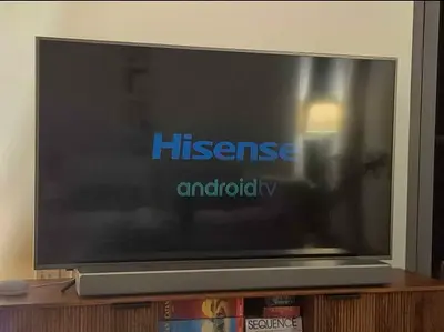 Hisense Android TV 55-inch - good condition