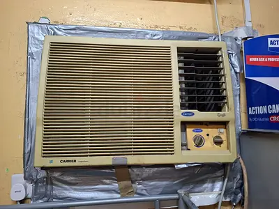 Used Carrier Window Air Conditioner - 2ton