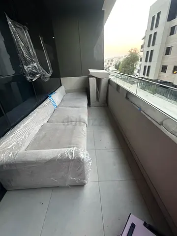 Light grey 3-seater outdoor/indoor sofa (good condition)