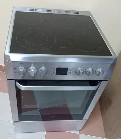 Beko Stainless Steel Electric Range with Ceramic Hob and Oven - Good Condition
