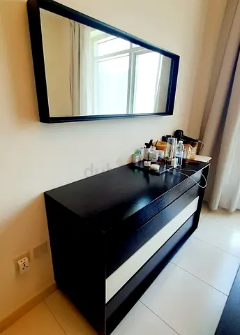 Drawer Dresser