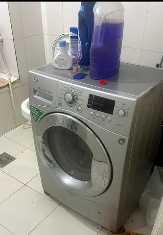 Silver Front Load Washing Machine - LG, 7kg (Good Working Condition)