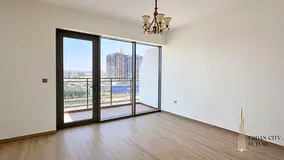 Closed Kitchen - Spacious Layout - With Balcony — 3