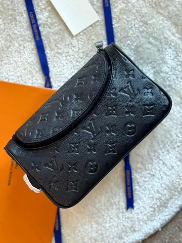 Messenger bag