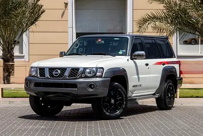 Nissan Patrol Safari Super Safari 2017 GCC Specs ll No paint No accident