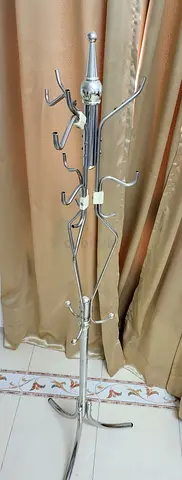 HANGER:Chrome metal free-standing coat-hat Garments-Floor standing rack detachable