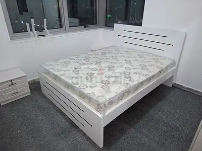 White Wooden queen Bed Frame with Mattress (Good quality)