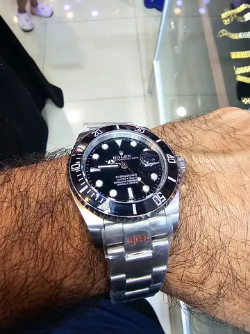 ROLEX SUBMARINER BLACK 41MM date