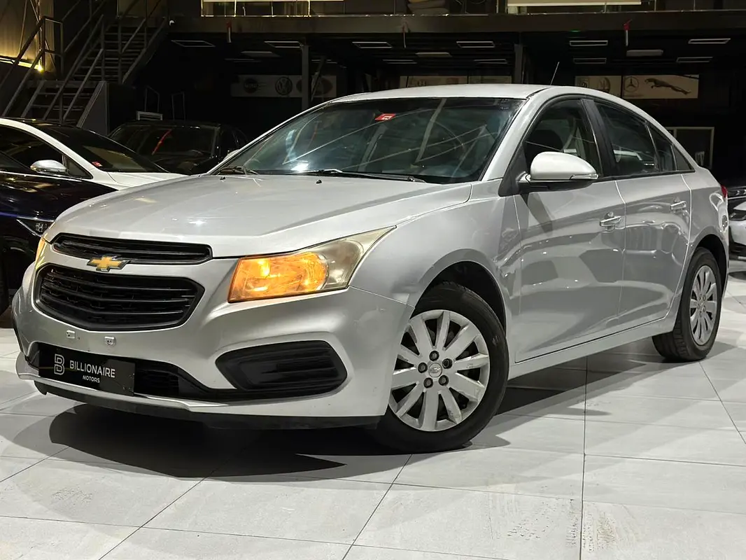 Chevrolet Cruze 2016 — photo 1 of 15