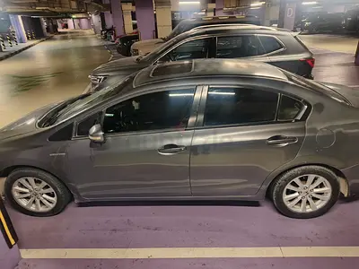 Honda Civic 2012 1.8 i-VTEC GCC Specs