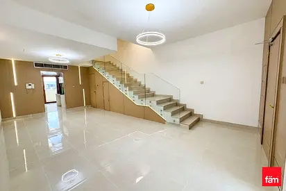 Closed Kitchen | Spacious Layout | Vacant