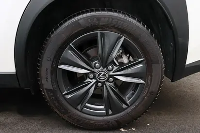 صورة مصغرة 19 لـ 2024 Lexus UX-SERIES
