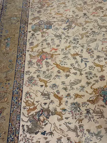 Light cream Persian-style area rug — good condition, large size