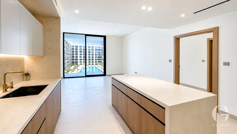 Luxury Living | High Ceilings | Spacious Unit