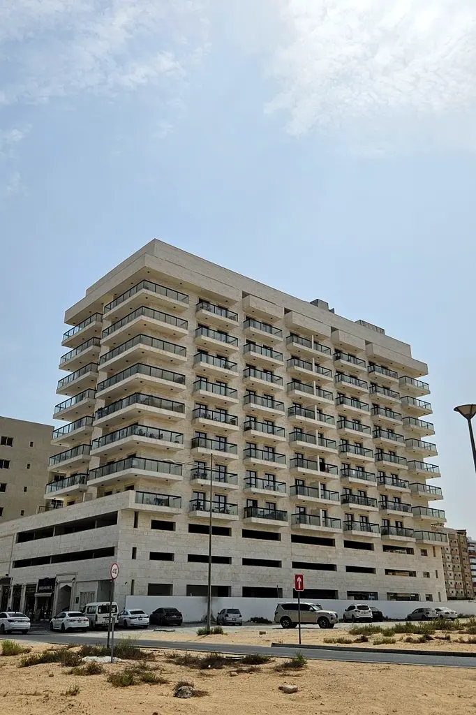 gallery-image