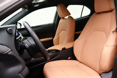 صورة 12 لـ 2024 Lexus UX-SERIES