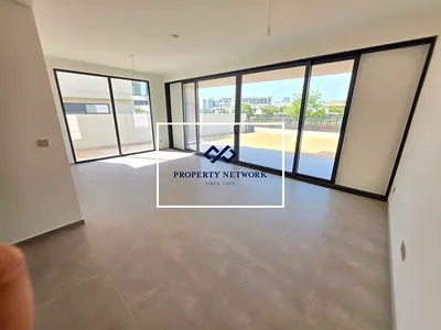 Modern 5BR Villa | Huge Plot | Ready to Move in