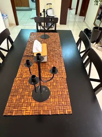 Dining table set