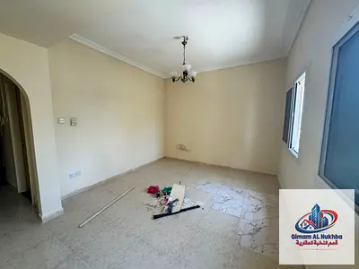 أجمل غرفه وصاله بالقاسمية المحطة 29 الف وتسهيلات في السداد تكييف وغاز مركزي مساحات واسعة صيانه مجانية على المالك وموقع ممتاز علي مخرج دبى